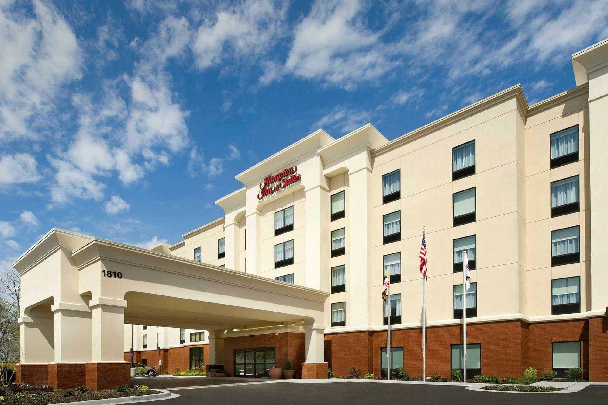 Hampton Inn & Suites Baltimore/Woodlawn Экстерьер фото